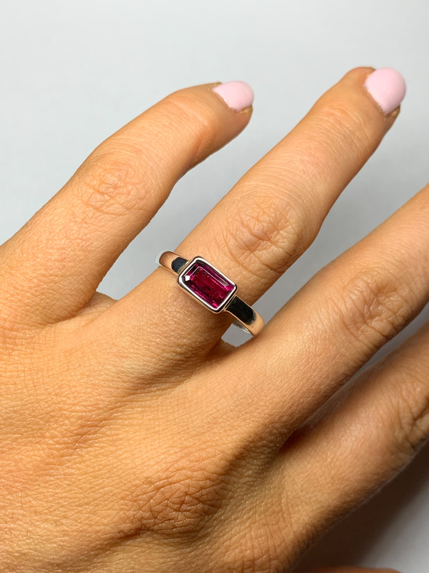 Rhodolite Garnet size 9