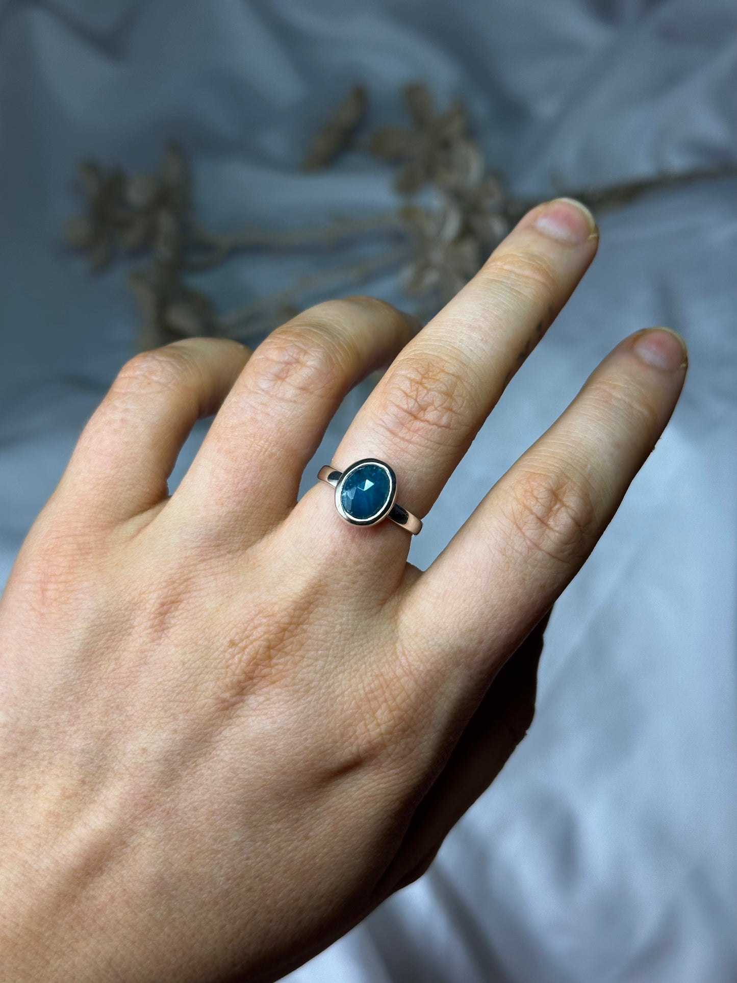 Blue Apatite - size 6
