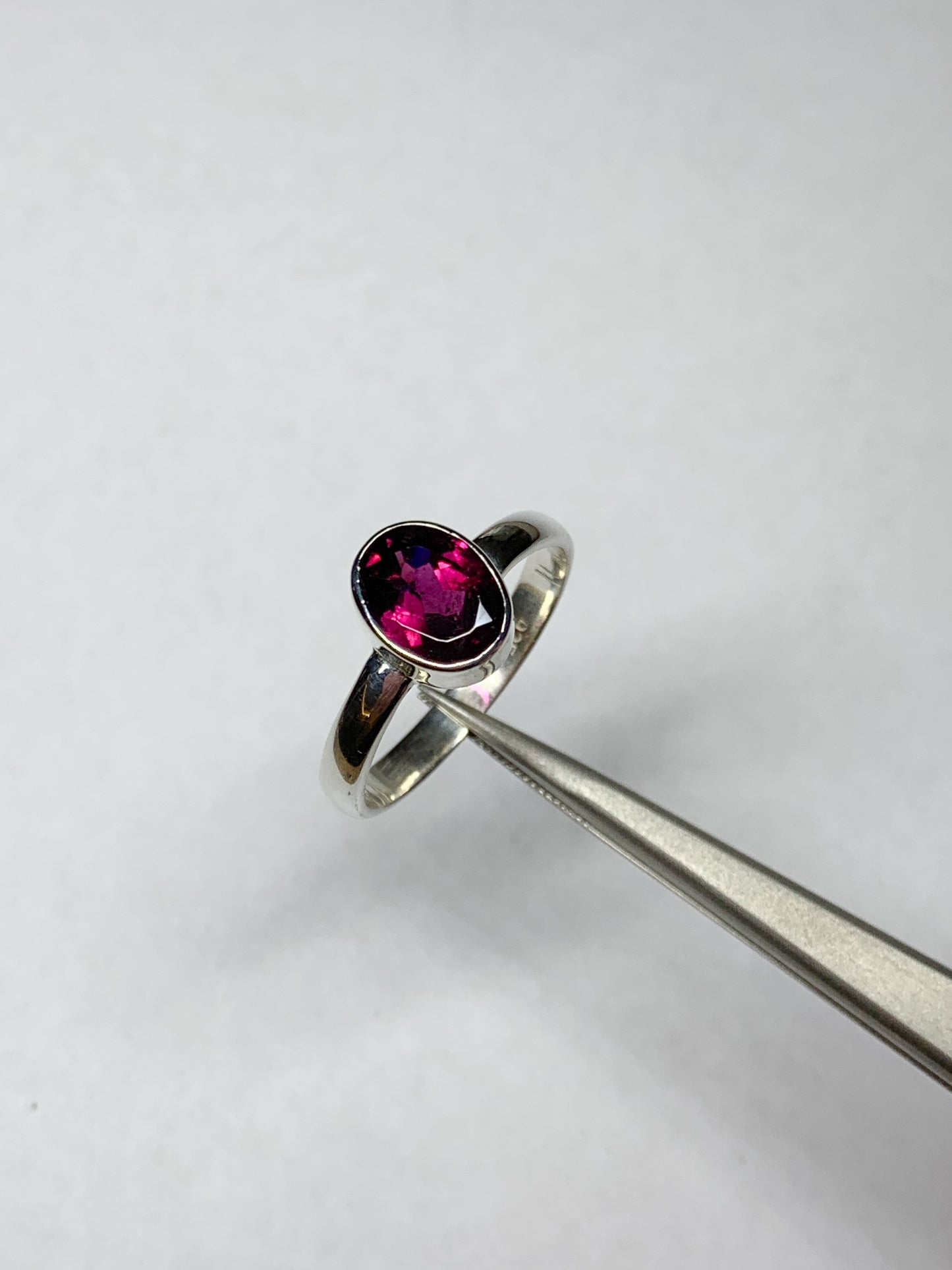 Rhodolite Garnet size 11