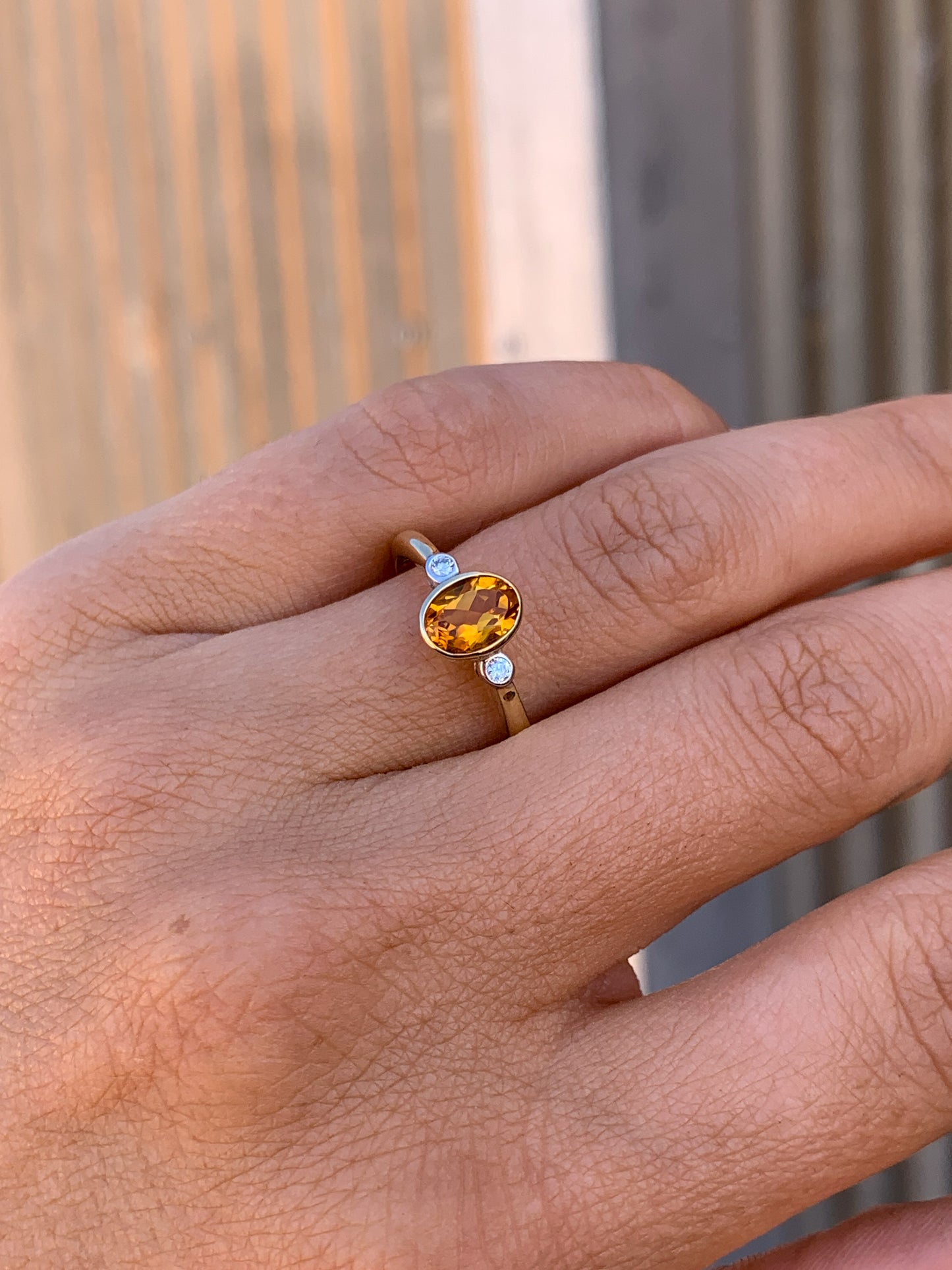 9k yellow gold Citrine & Diamonds - size 7