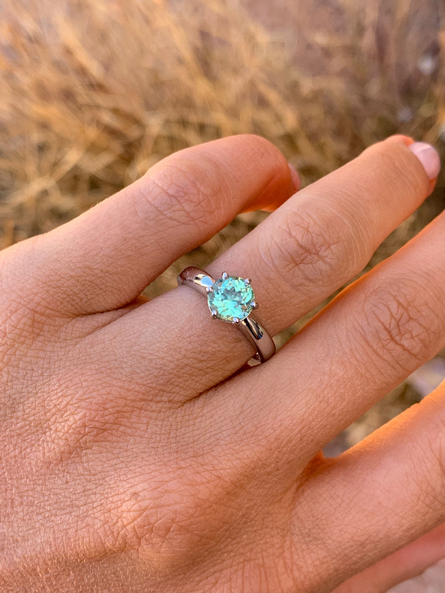 18k white gold Tourmaline - size 7