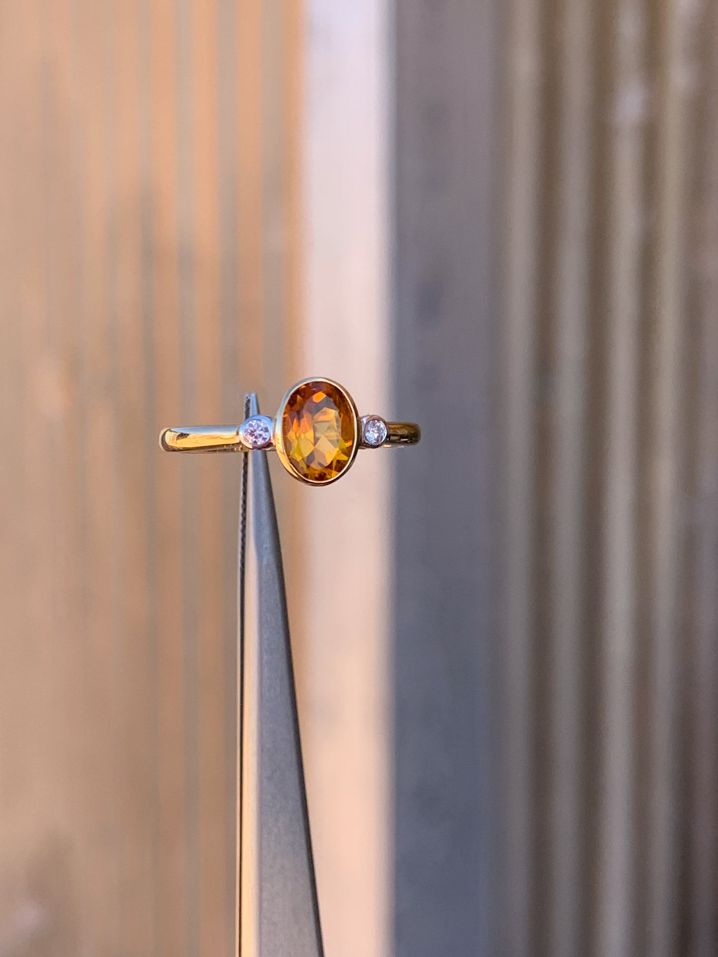 9k yellow gold Citrine & Diamonds - size 7
