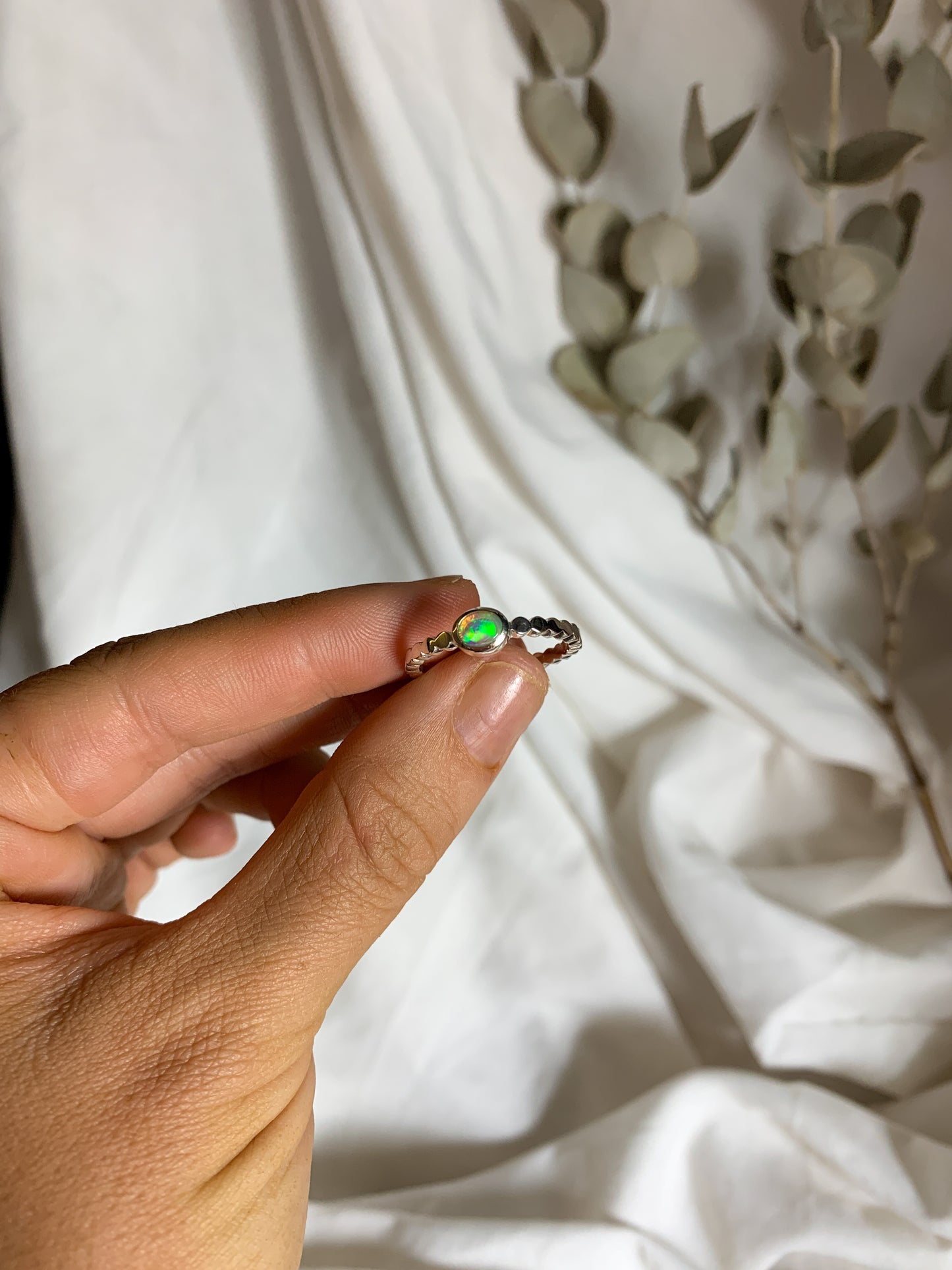 Opal with pressed beaded band - Size 8
