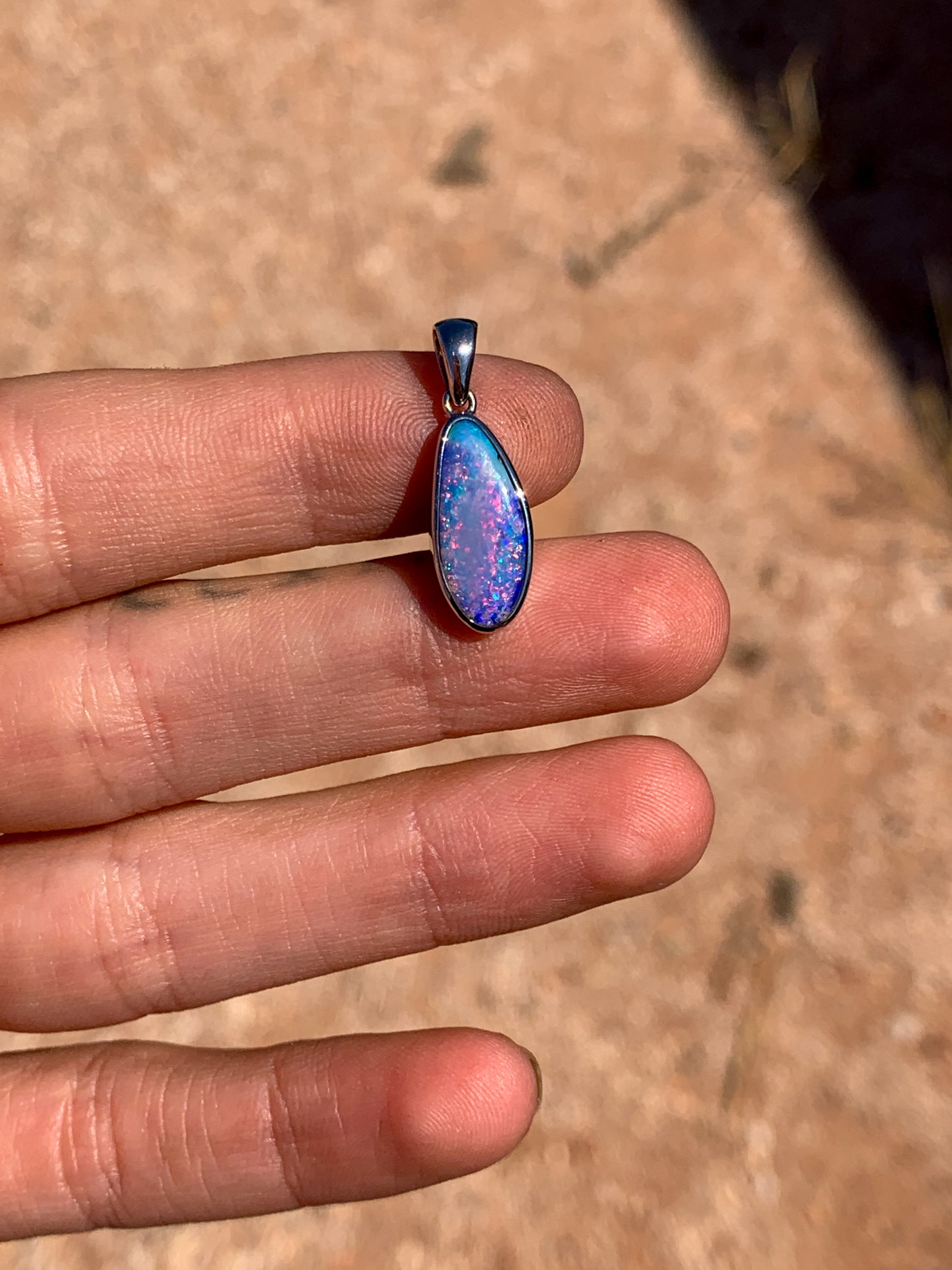 18k white gold Boulder Opal pendant
