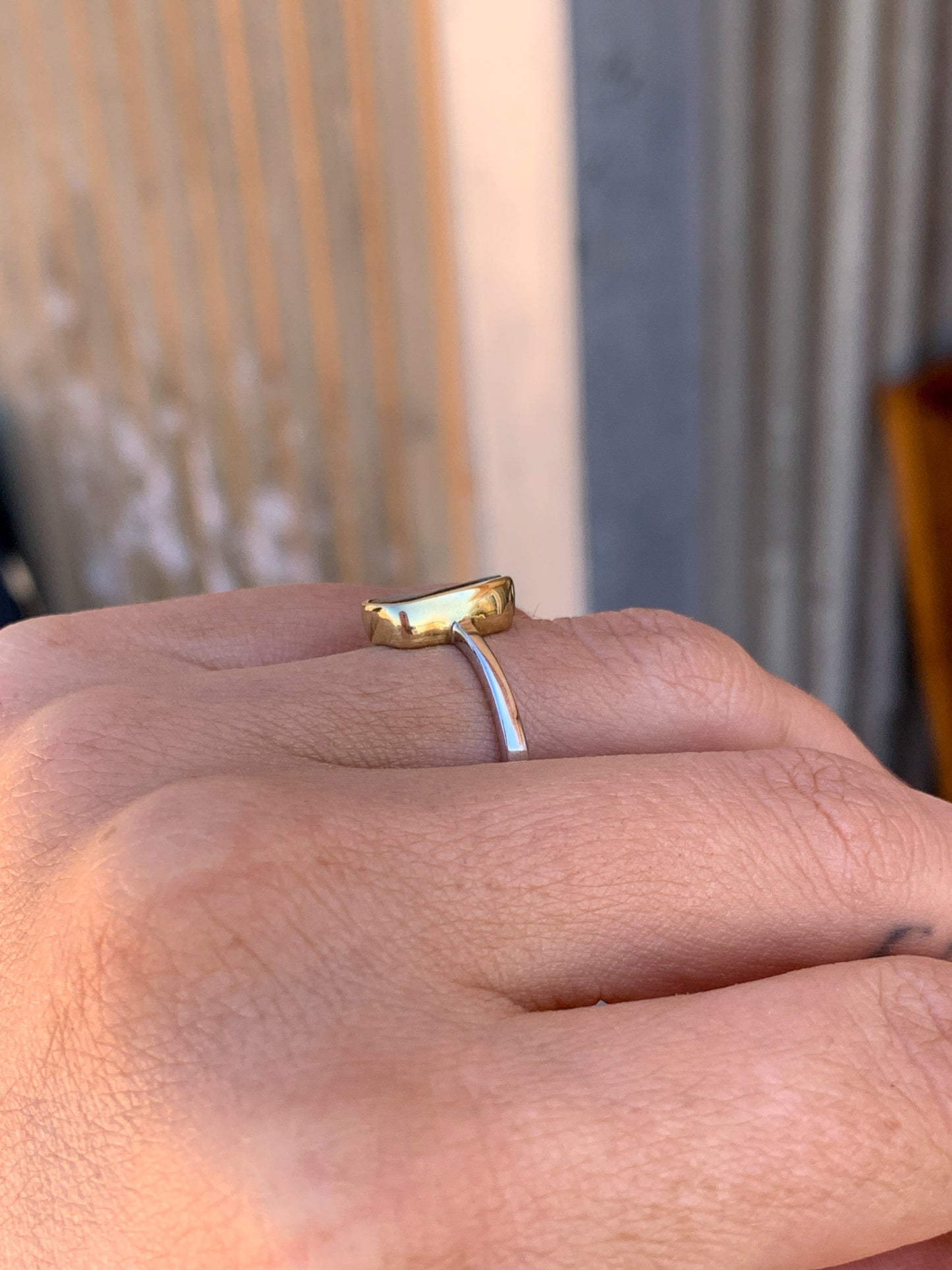 Boulder Opal 2 tone 9k yellow gold & 9k white gold - size 7