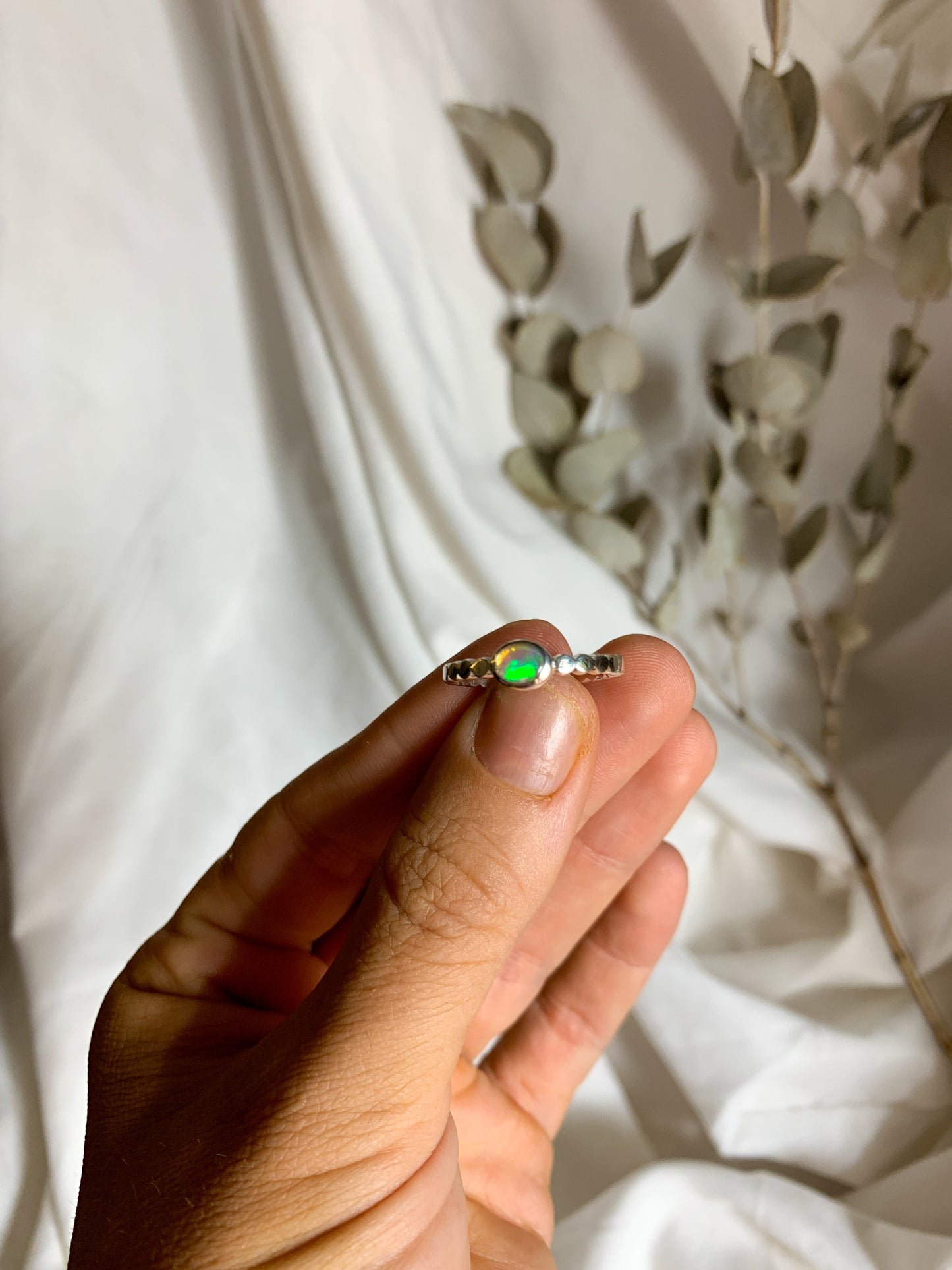Opal with pressed beaded band - Size 7
