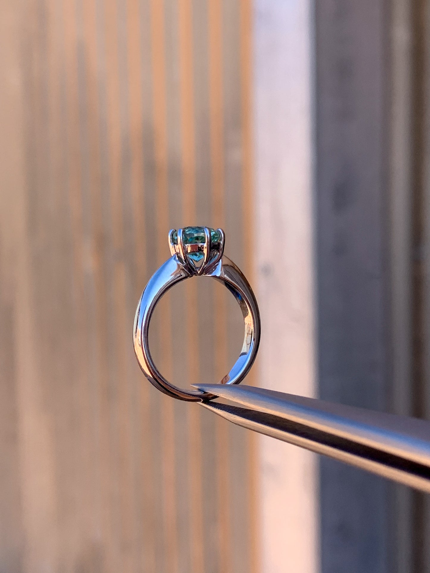 18k white gold Tourmaline - size 7
