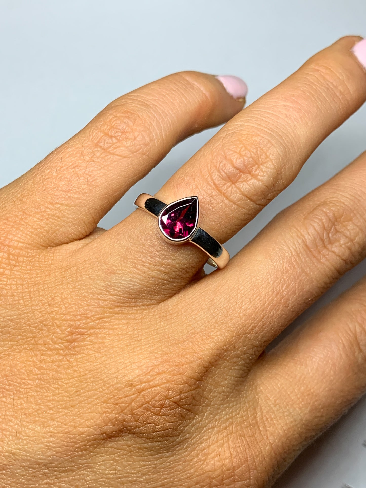 Rhodolite Garnet size 8