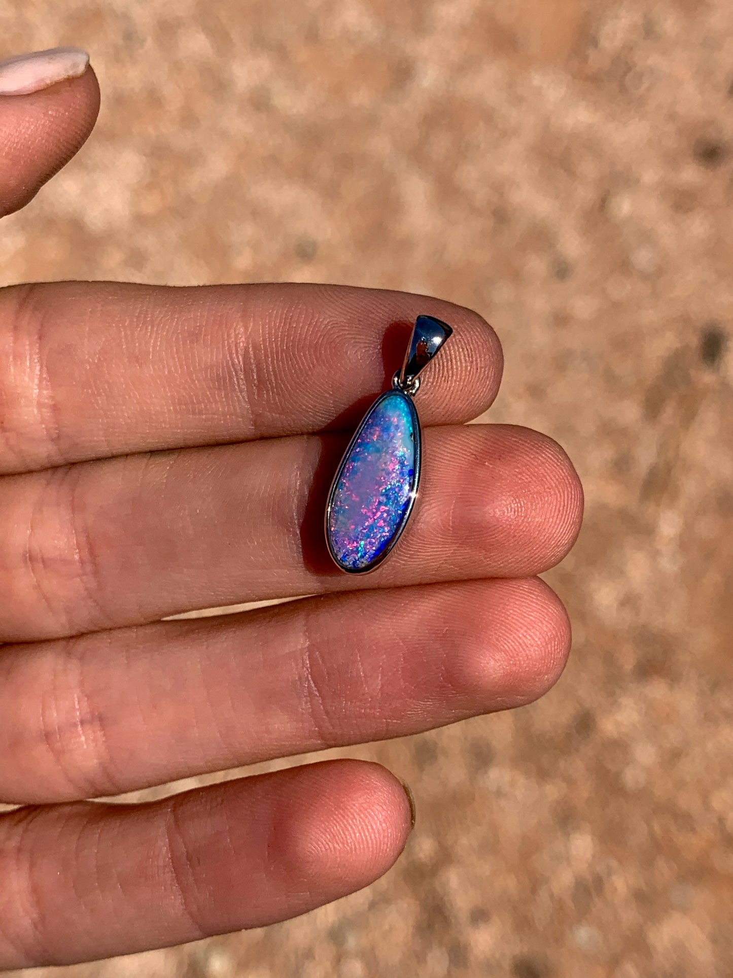 18k white gold Boulder Opal pendant