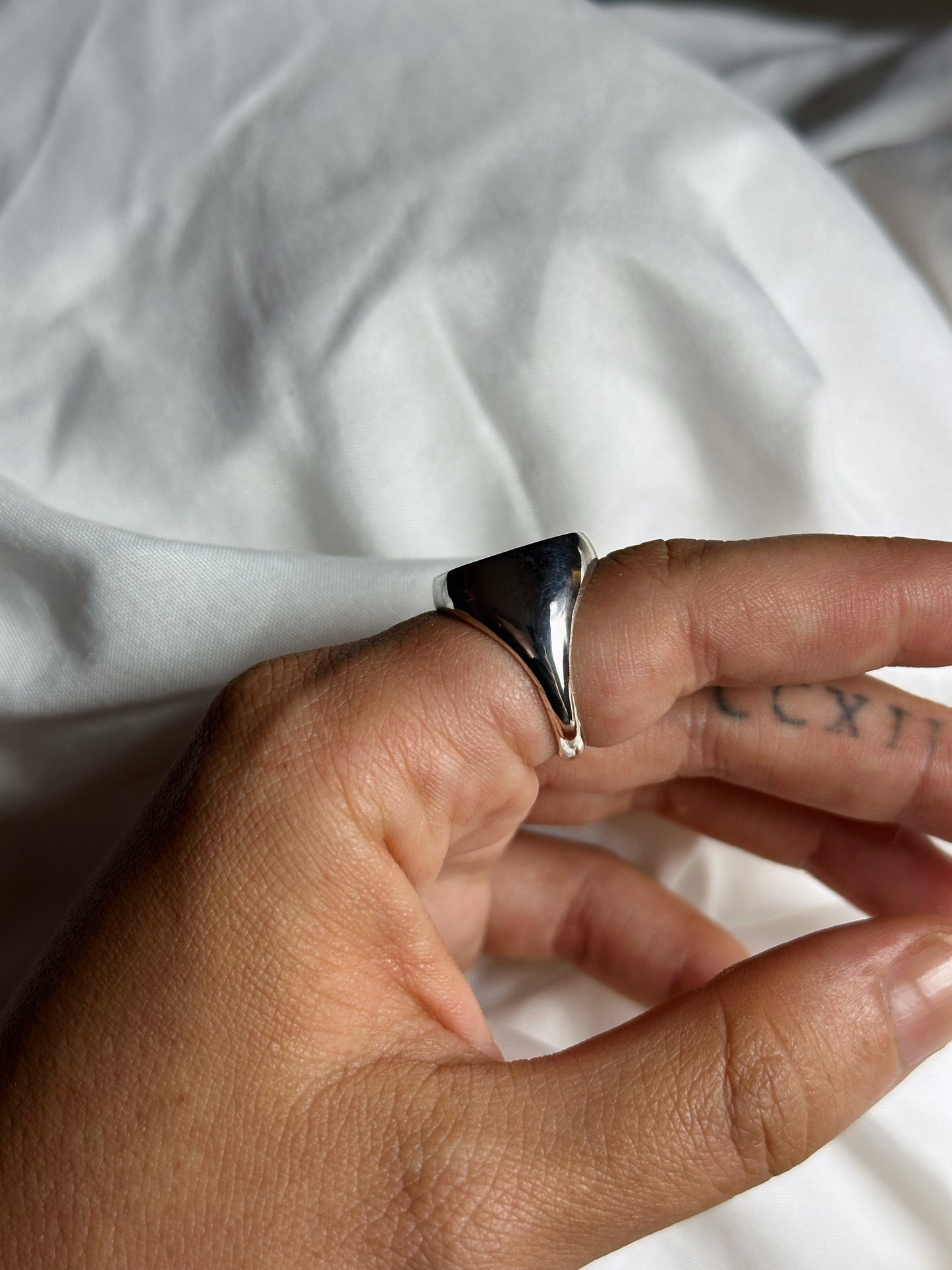 Yin-Yang & Opal ring