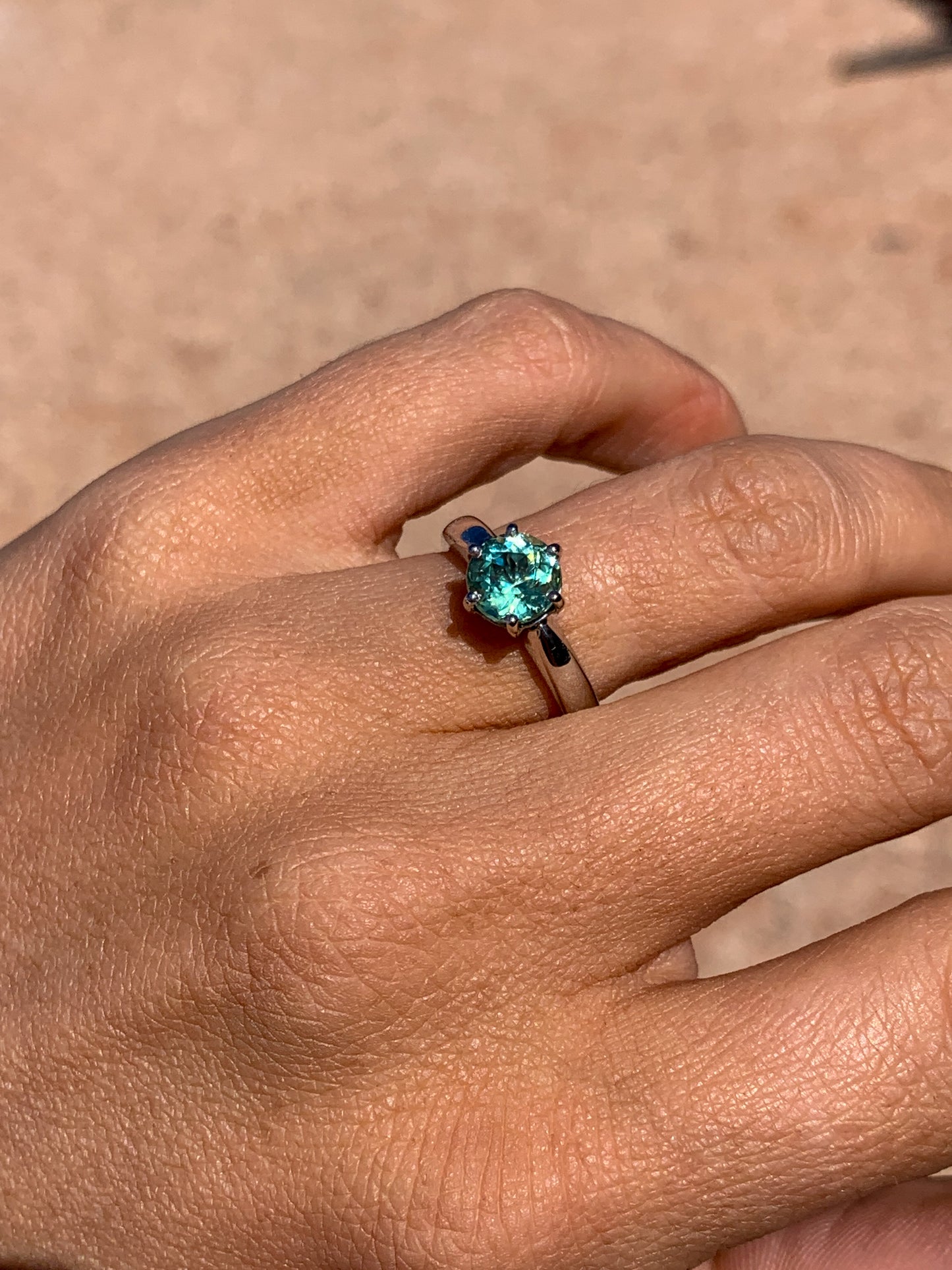 18k white gold Tourmaline - size 7