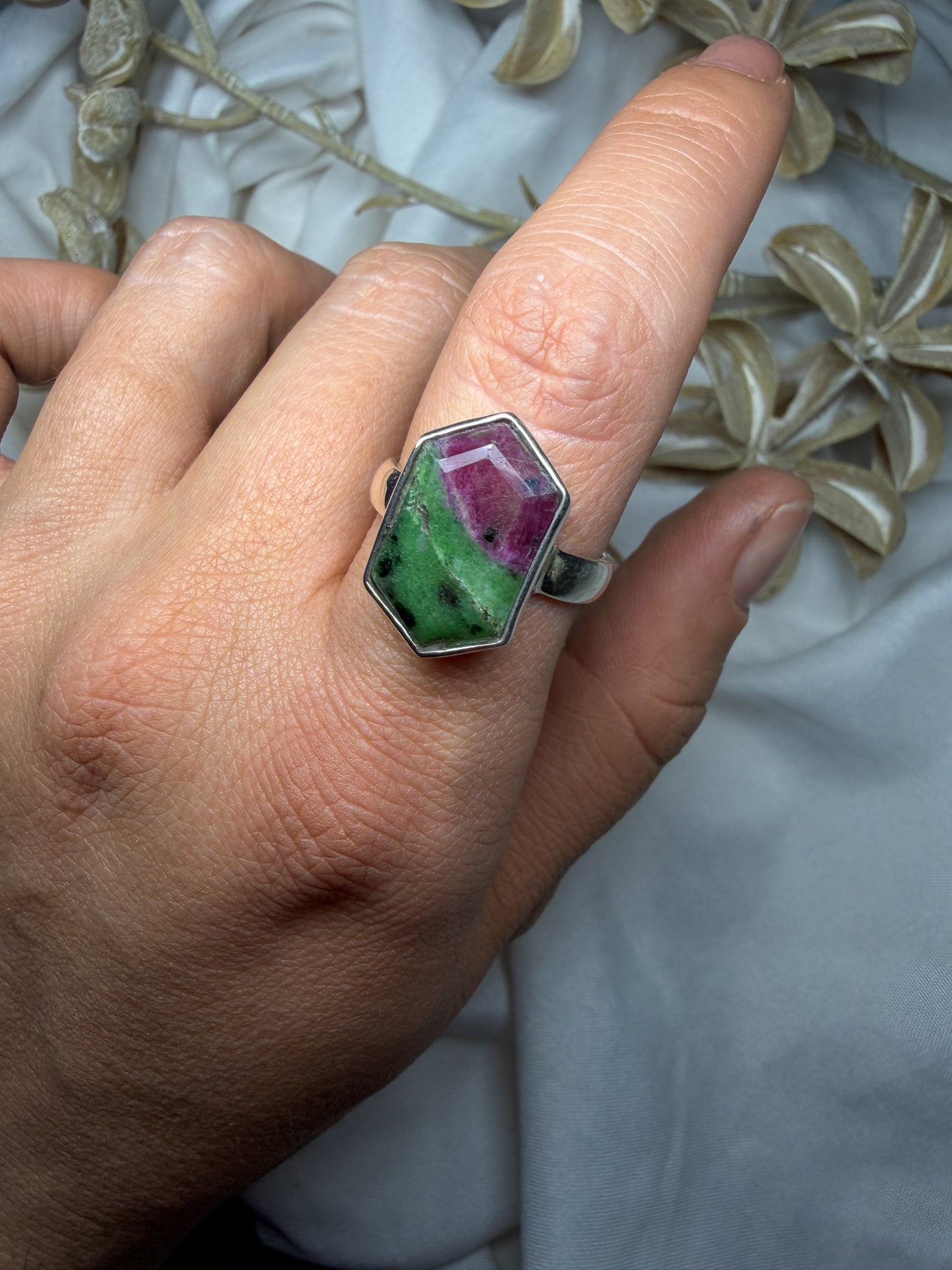 Ruby in Zoisite - size 8 - #2