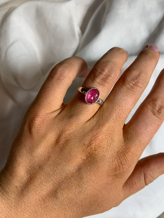 Pink Sapphire - Size 5