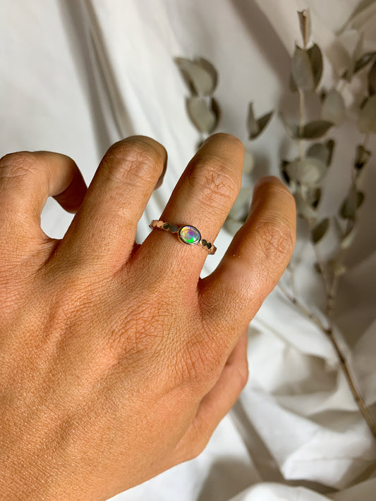 Opal with pressed beaded band - Size 7