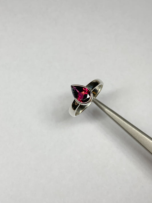 Rhodolite Garnet size 7