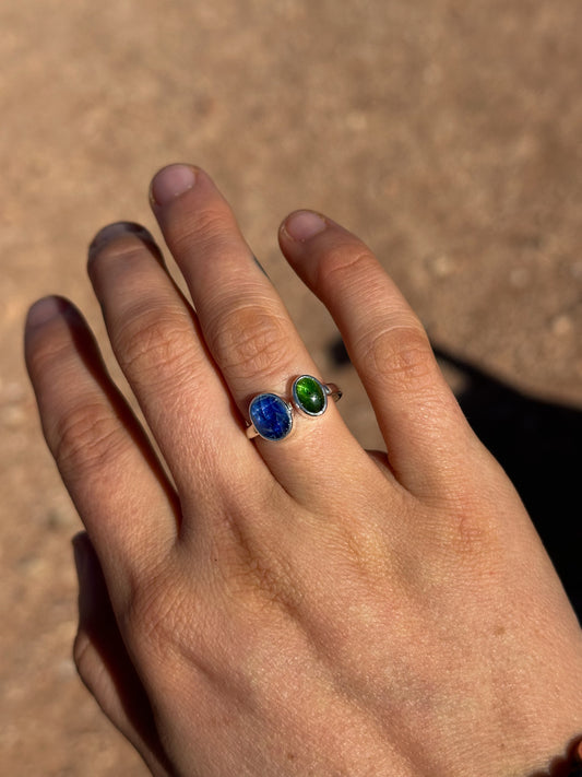 Blue Kyanite, Green Tourmaline | Size 5 - 6