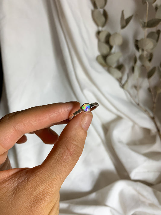 Opal with pressed beaded band - Size 8