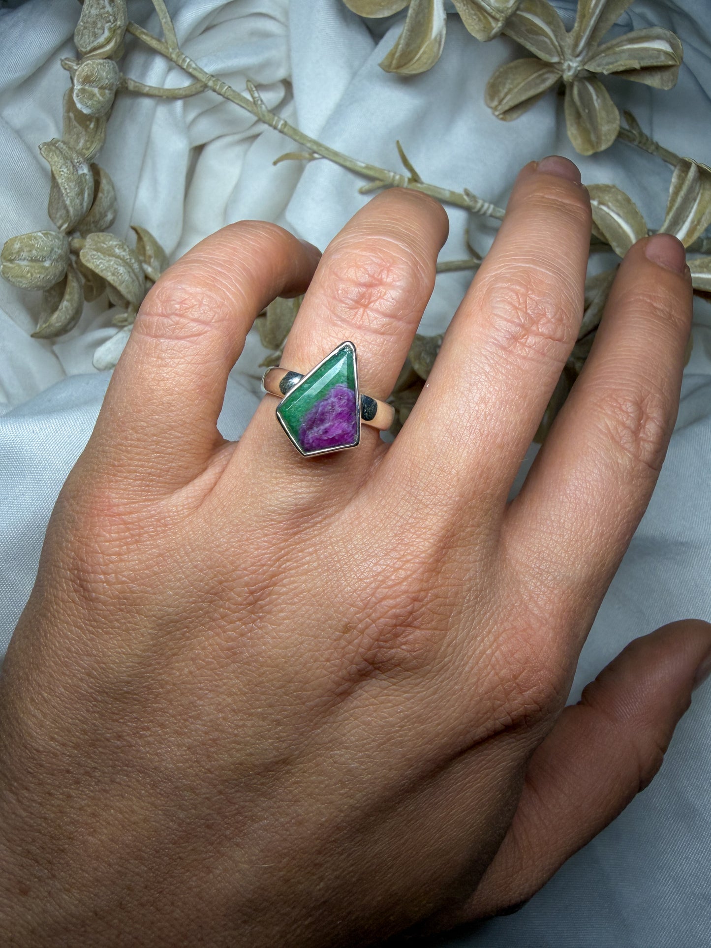 Ruby in Zoisite - size 6 - #2