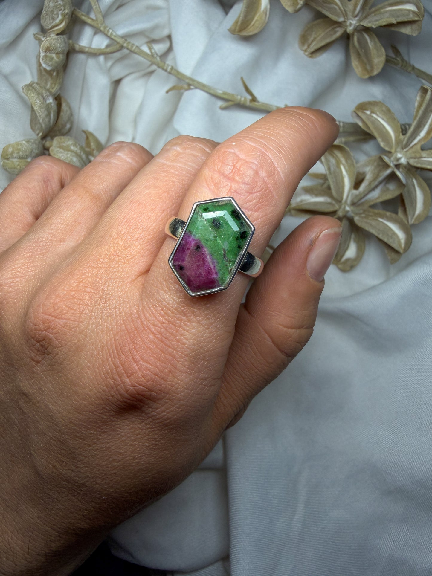 Ruby in Zoisite - size 8 - #2