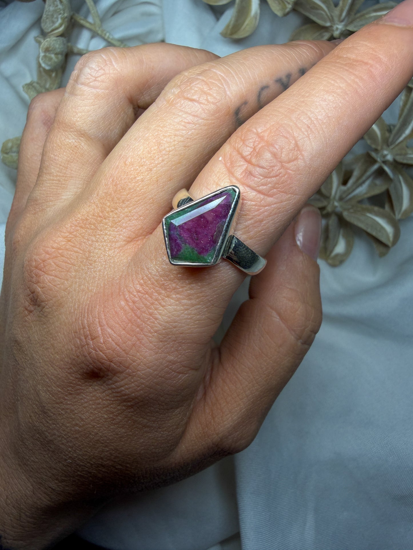 Ruby in Zoisite - size 8 - #3