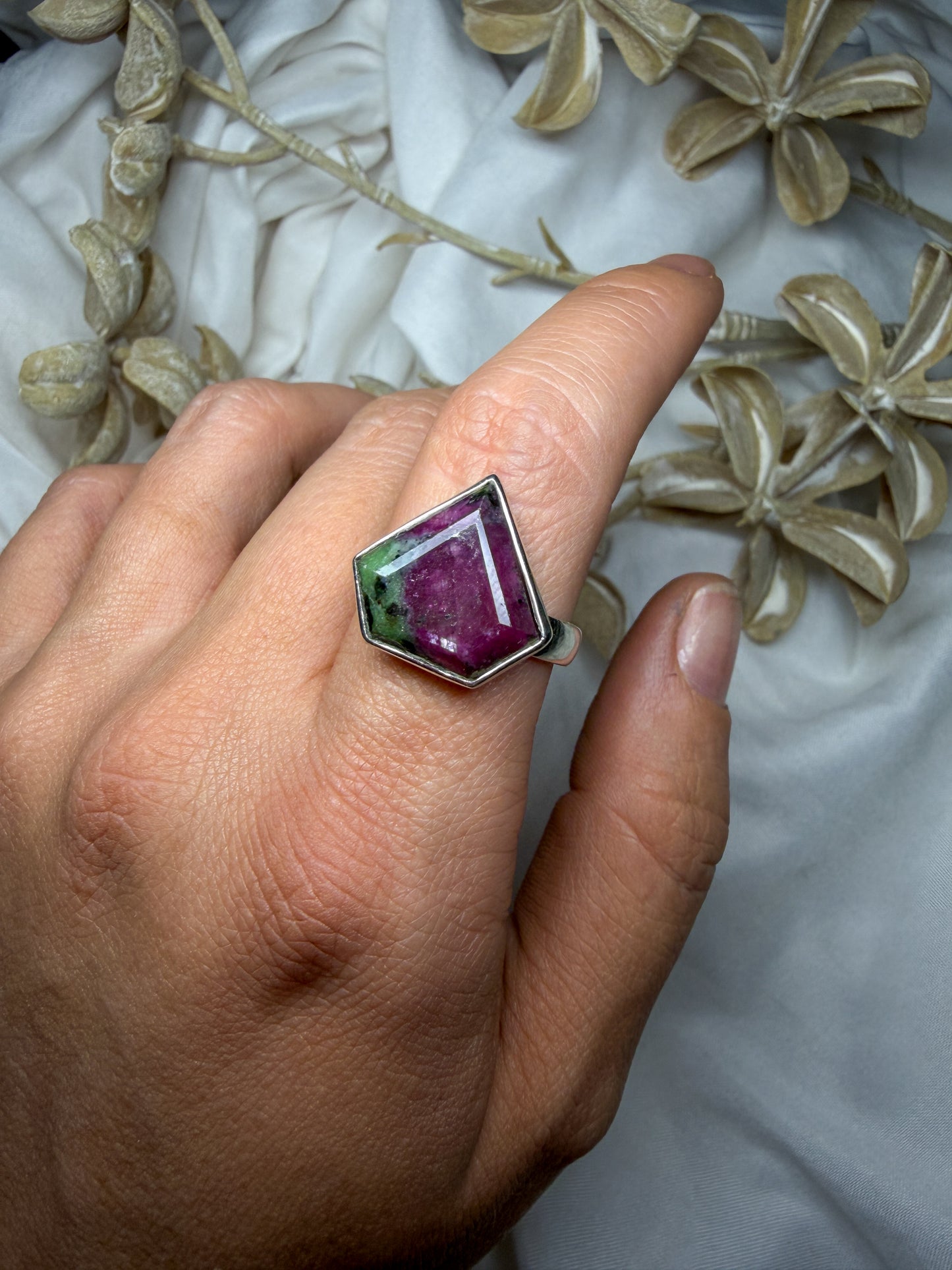 Ruby in Zoisite - size 9 - #1