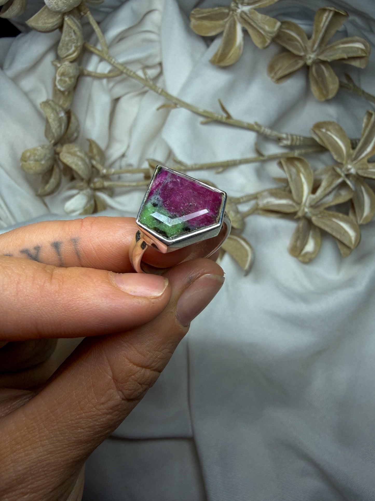 Ruby in Zoisite - size 9 - #1